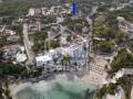 Hotel en construcción junto a la playa de Santandría, Ciutadella, Menorca