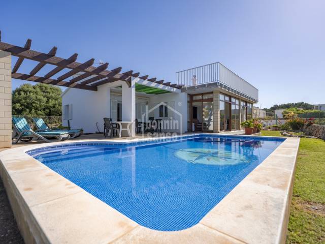 Maison contemporaine avec piscine et potentiel d’extension à Binidali, Mahon, Minorque
