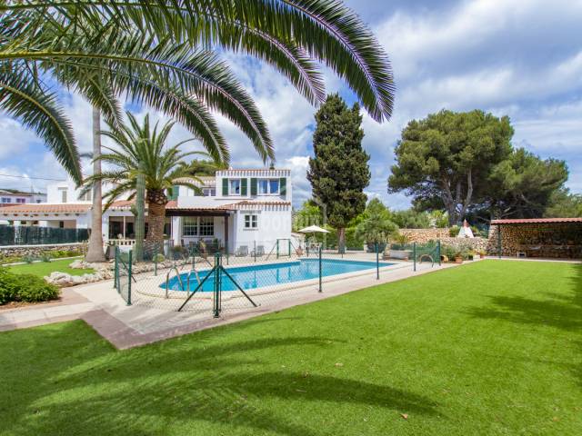 Casa adosada con piscina, Es Castell, Menorca