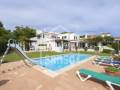 Chalet con piscina y vistas al mar en Cala Llonga, Menorca