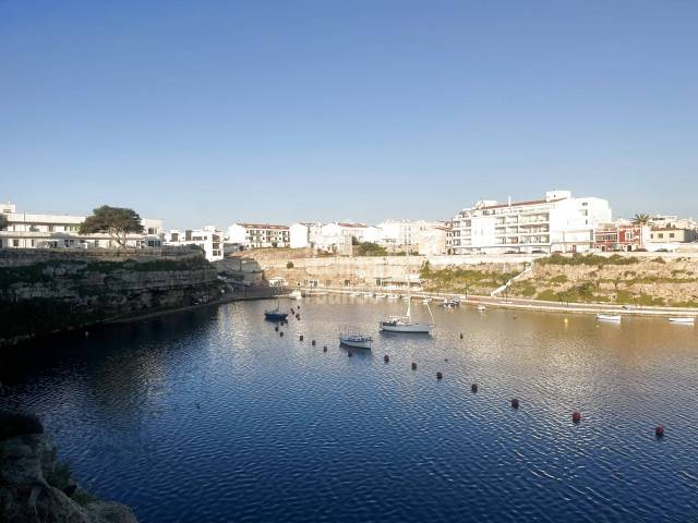 Solar edificable con vistas al Puerto de Mahón. Es Castell. Menorca