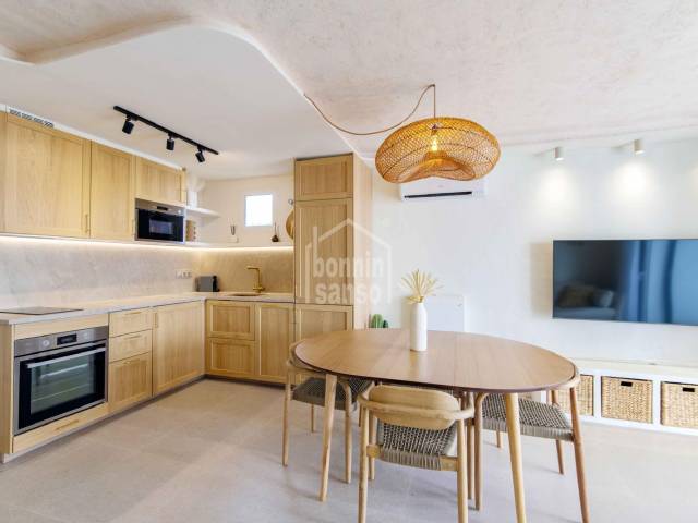 Exklusiver, kürzlich renovierter Bungalow mit spektakulärem Meerblick in Cap d’Artrutx, Menorca