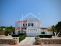 Encantadora villa en una ubicación privilegiada con impresionantes vistas y licencia turística. Santa Ana, Menorca