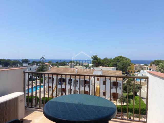 Alquiler anual: Bonito apartamento con vistas al mar, a pocos metros de la playa de Cala Blanca, Ciutadella, Menorca