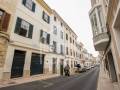 Conjunto de tres propiedades en el mismo edificio en Mahón, Menorca
